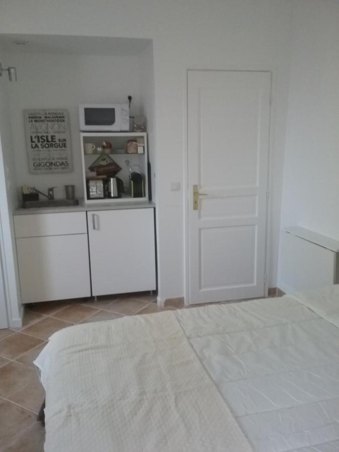 Une Chambre En Ville L'Isle-sur-la-Sorgue Ngoại thất bức ảnh